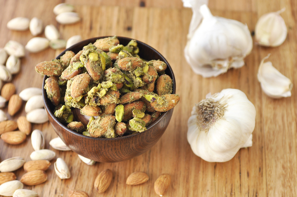 Rosemary Garlic Sprouted Nut Blend