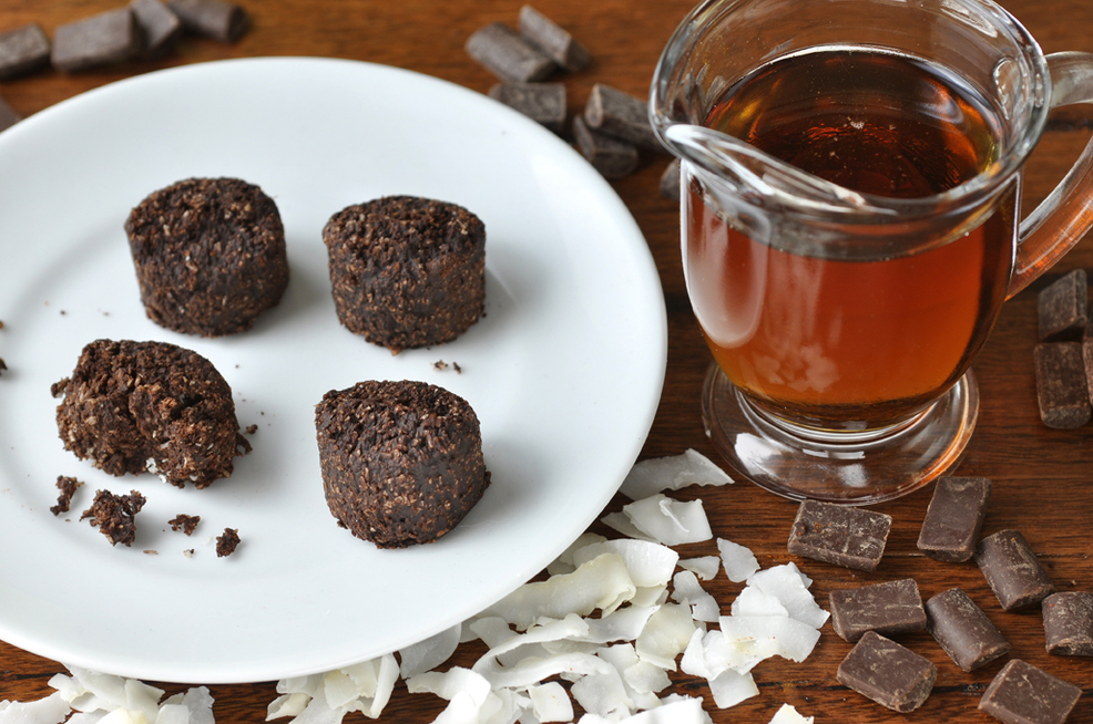 Chocolate Coconut Macaroons